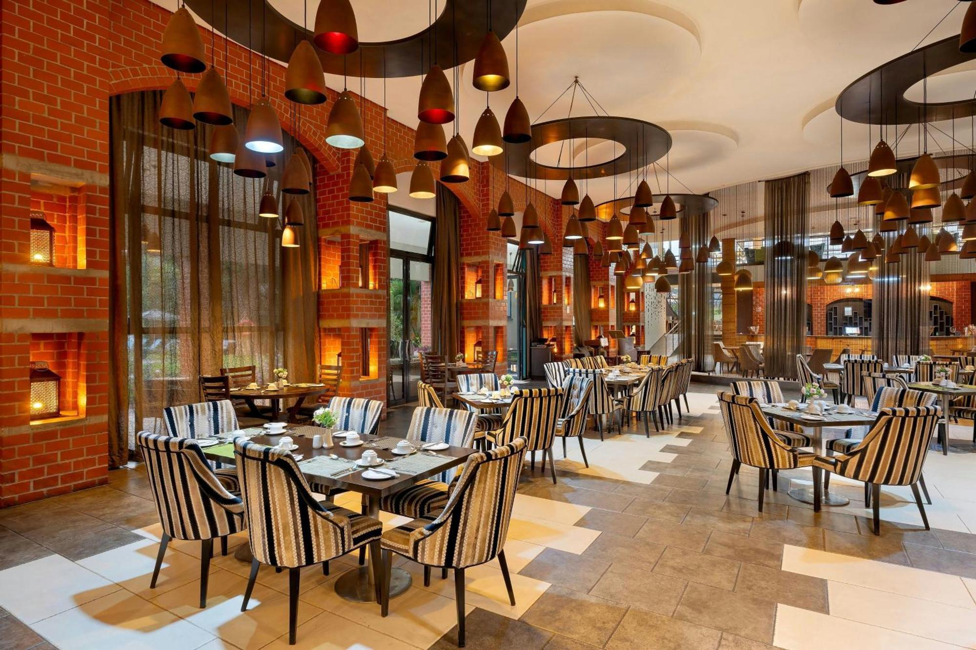 Protea Hotel By Marriott נדולה מראה חיצוני תמונה