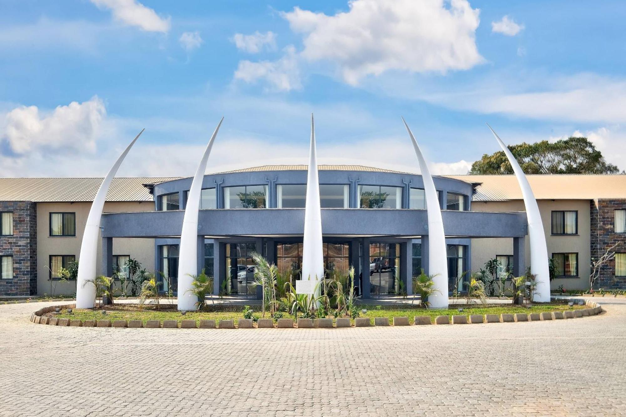 Protea Hotel By Marriott נדולה מראה חיצוני תמונה