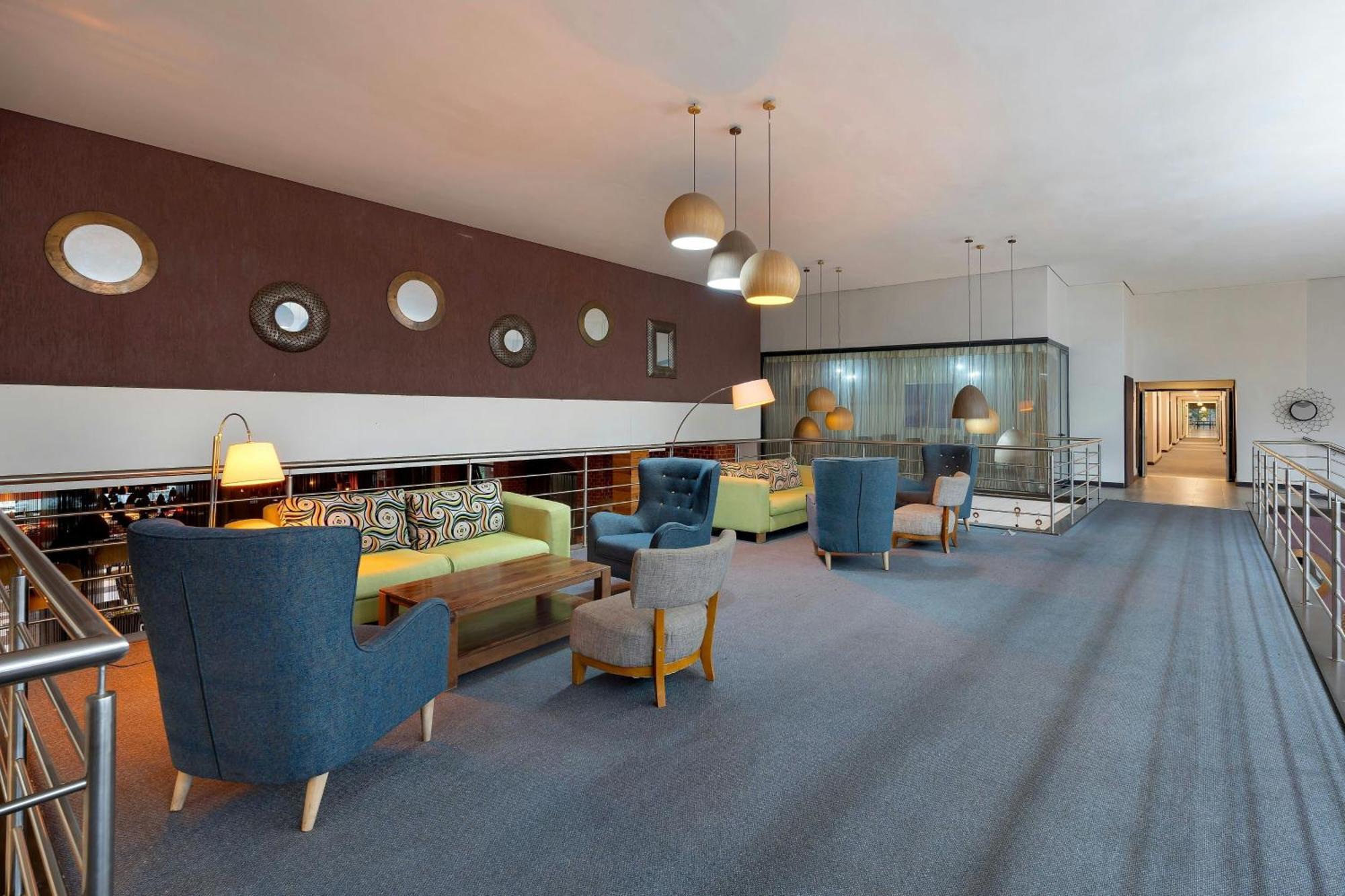 Protea Hotel By Marriott נדולה מראה חיצוני תמונה