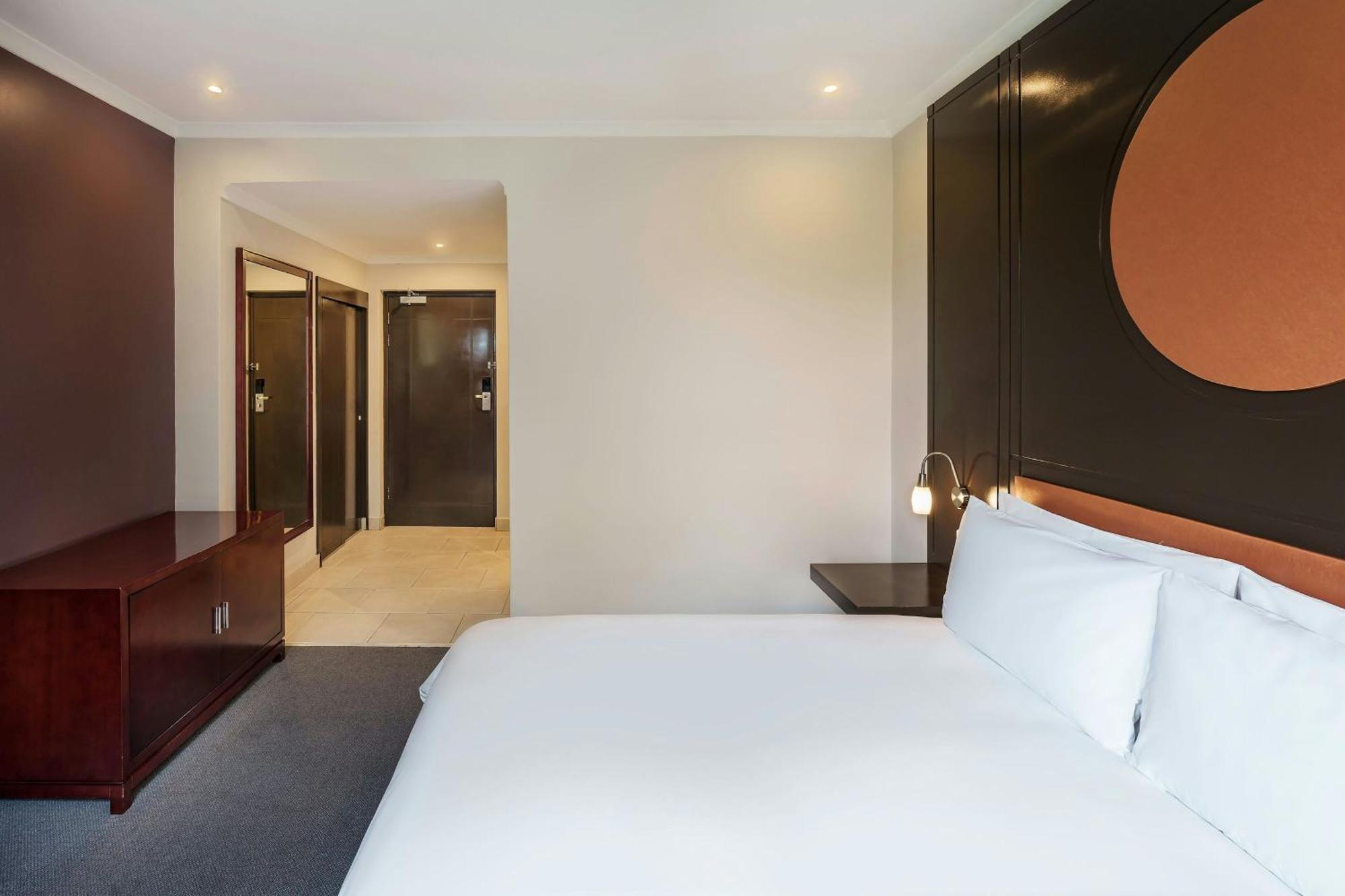 Protea Hotel By Marriott נדולה מראה חיצוני תמונה